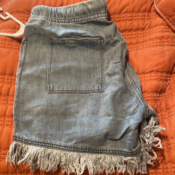 Denim Shorts - Picture 3 of 5